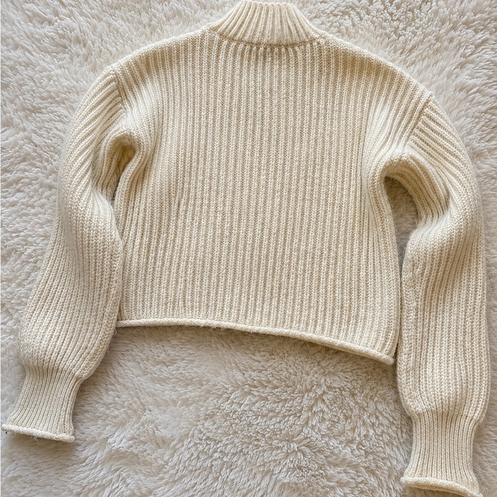 SO Cream Ribbed Cropped Mock Neck Sweater - Picture 2 of 3